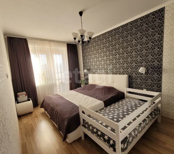 Продаётся 2-комнатная квартира, 56.3 м²