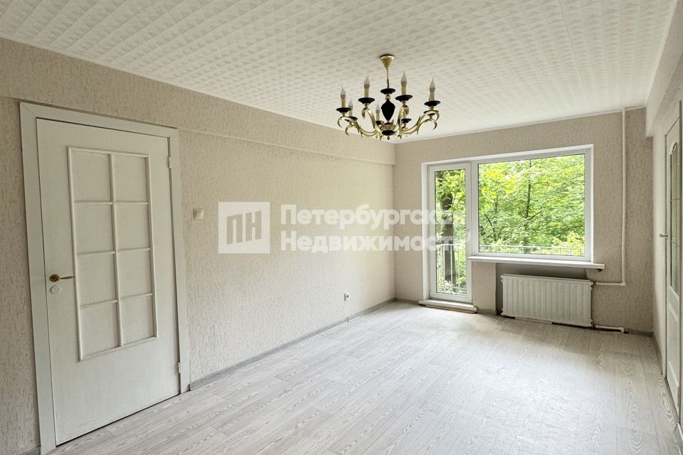 Продаётся 3-комнатная квартира, 56.5 м²