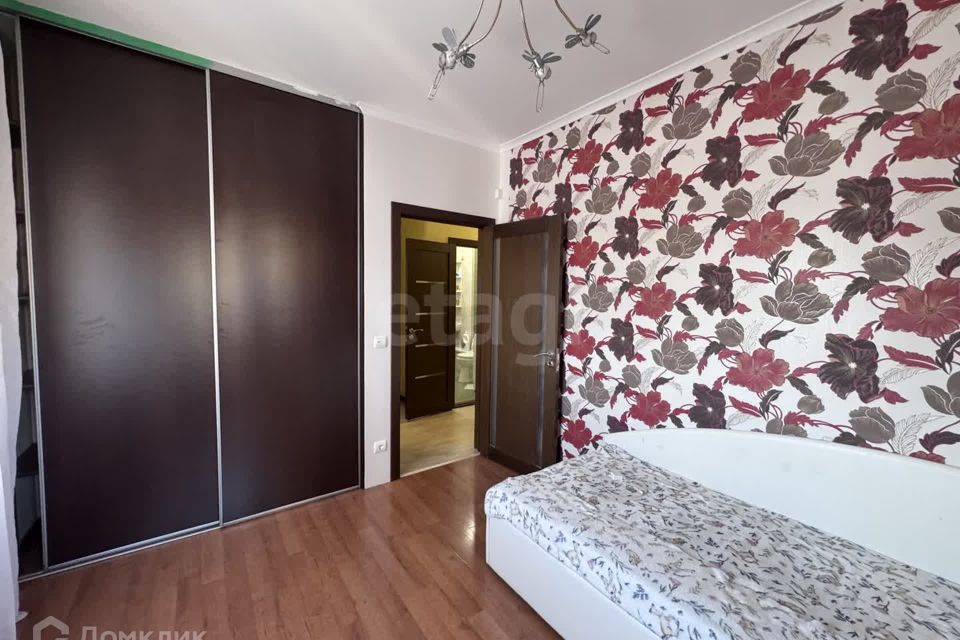 Сдаётся 3-комнатная квартира, 90 м²