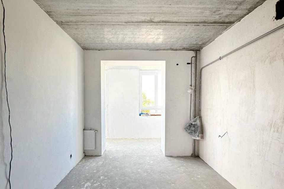 Продаётся 1-комнатная квартира, 63 м²