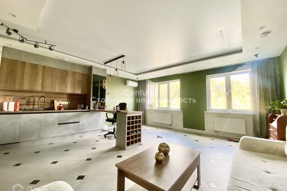 Продаётся 2-комнатная квартира, 60 м²