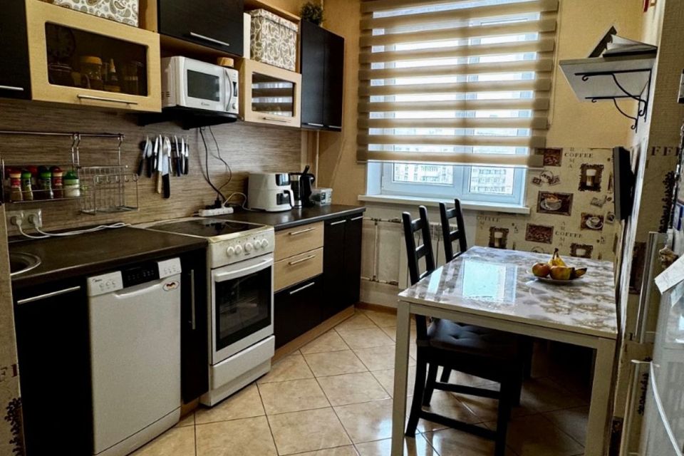 Продаётся 3-комнатная квартира, 71.6 м²