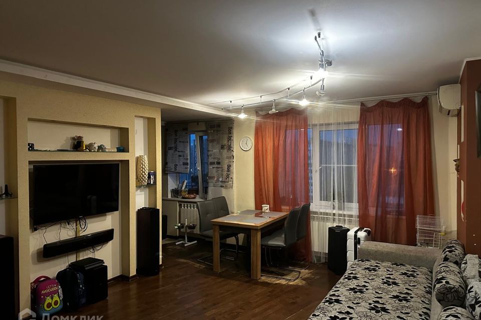 Продаётся 3-комнатная квартира, 64.4 м²