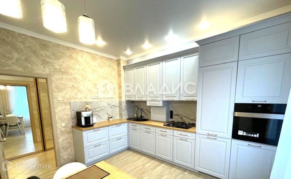 Продаётся 2-комнатная квартира, 61 м²