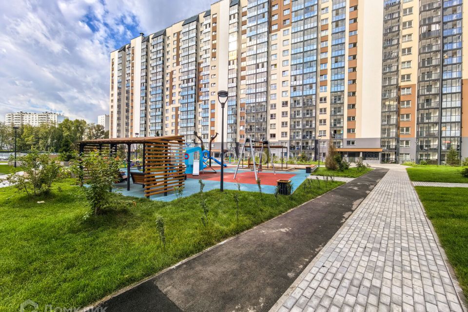 Продаётся 1-комнатная квартира, 40.2 м²