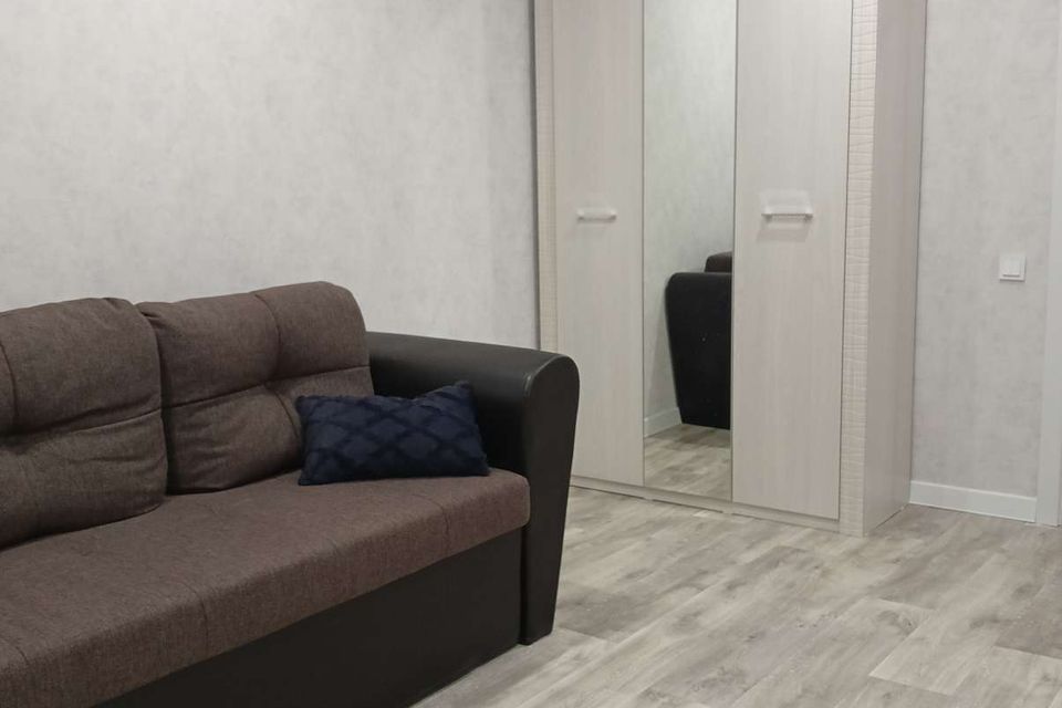 Сдаётся 1-комнатная квартира, 37 м²