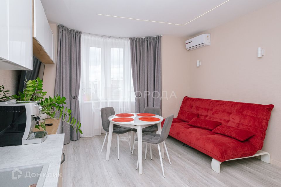 Продаётся 1-комнатная квартира, 40.9 м²