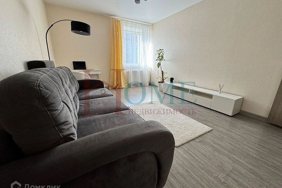 Сдаётся 1-комнатная квартира, 35 м²
