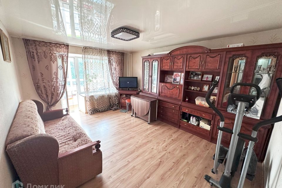 Продаётся 3-комнатная квартира, 58.4 м²