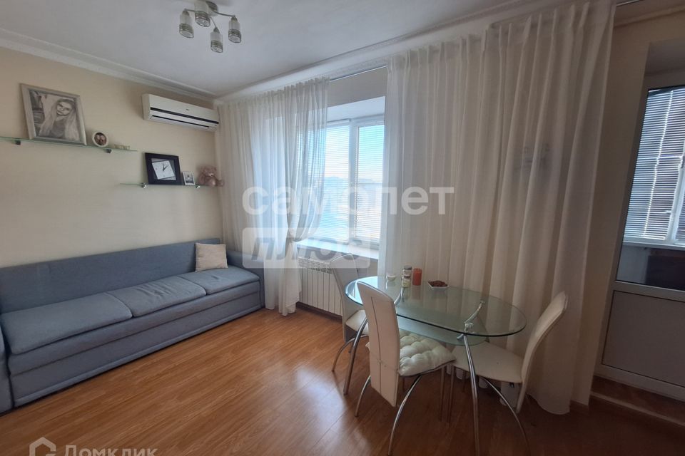 Продаётся 1-комнатная квартира, 32 м²
