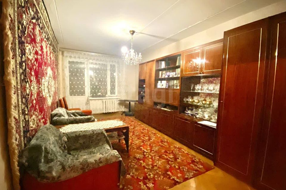 Продаётся 3-комнатная квартира, 57.4 м²