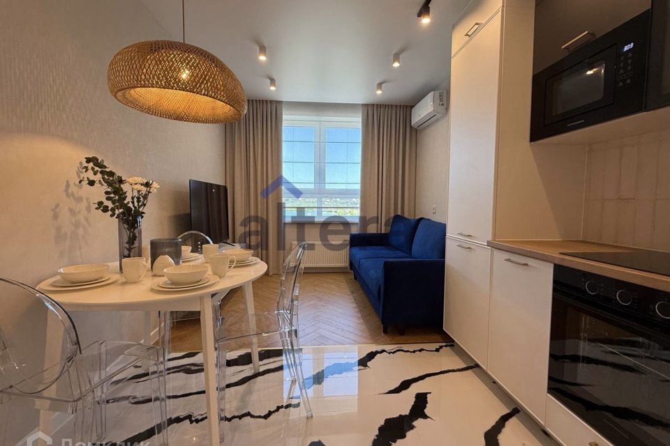 Продаётся 2-комнатная квартира, 42.4 м²