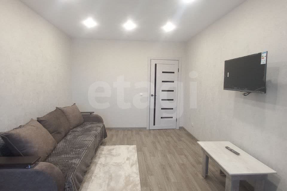 Сдаётся 1-комнатная квартира, 42.2 м²
