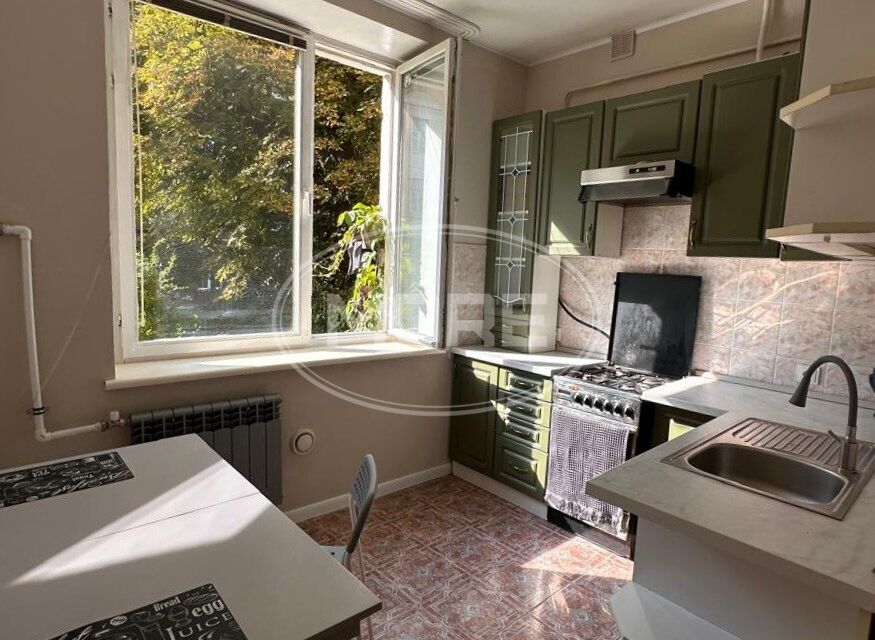 Сдаётся 2-комнатная квартира, 55.8 м²