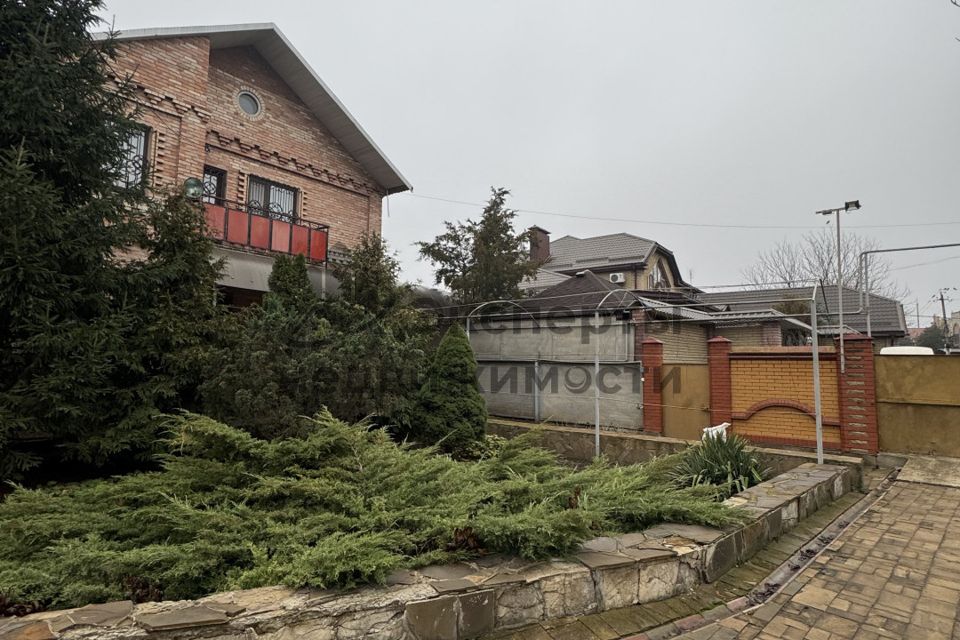 Продаётся 2-этажный дом, 172 м²