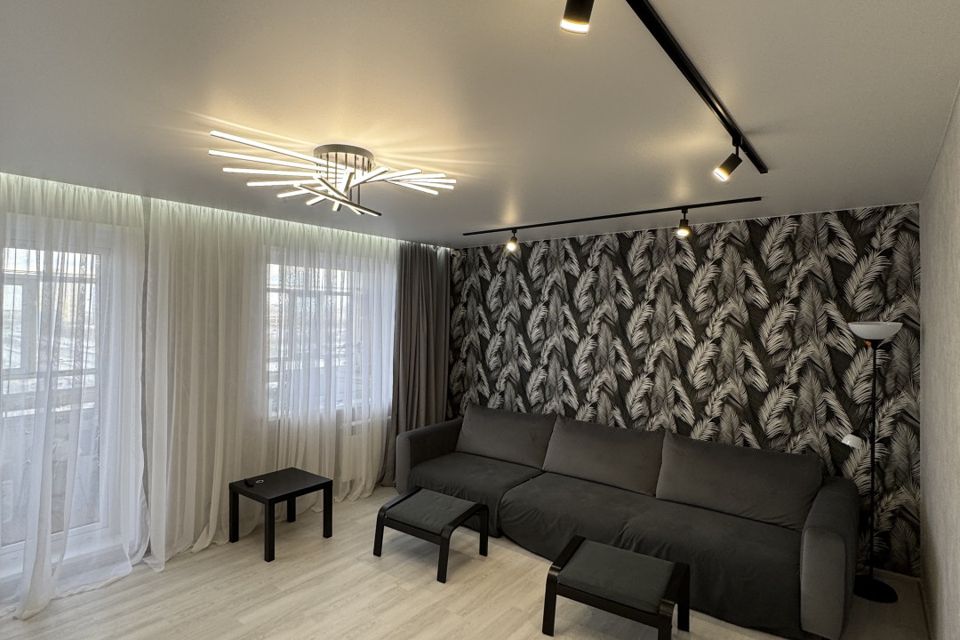 Продаётся 4-комнатная квартира, 103 м²
