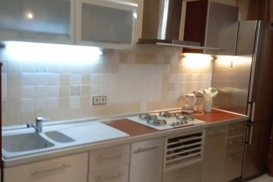 Сдаётся 2-комнатная квартира, 80 м²