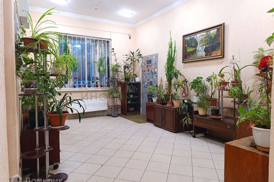 Продаётся 2-комнатная квартира, 55.7 м²