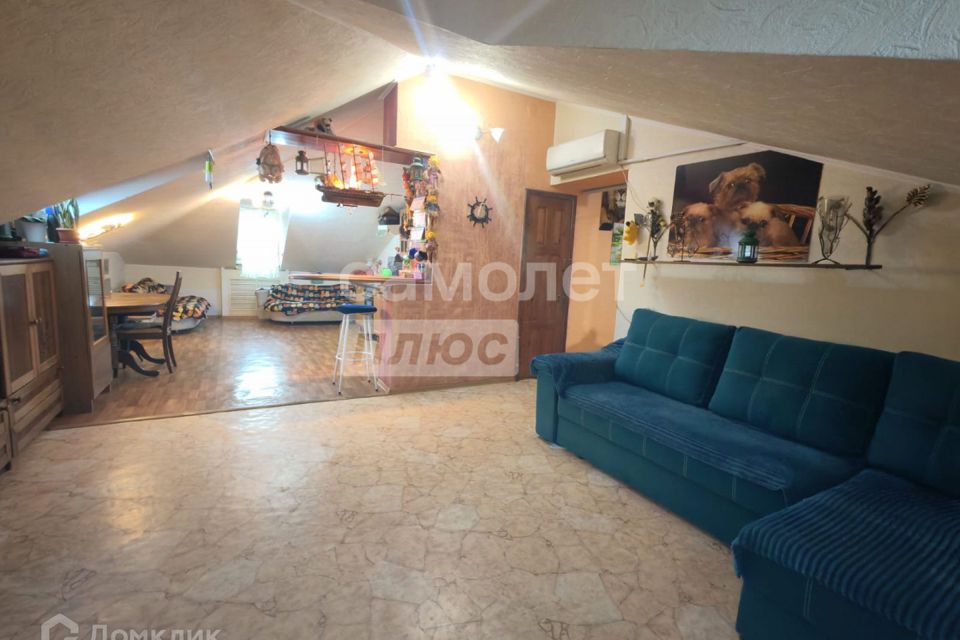 Продаётся 3-комнатная квартира, 114 м²