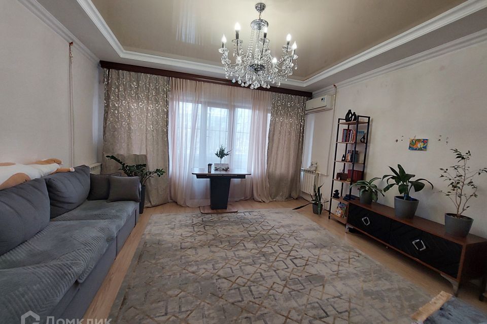Продаётся 3-комнатная квартира, 72 м²