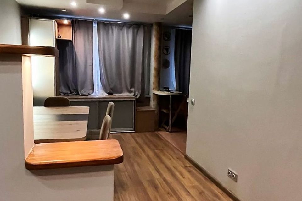 Продаётся 3-комнатная квартира, 58.7 м²