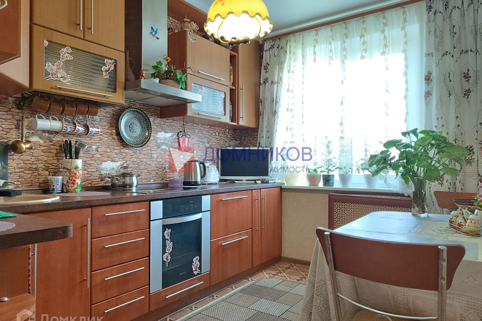 Продаётся 3-комнатная квартира, 64 м²