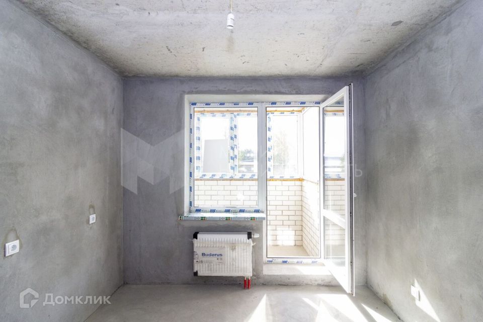 Продаётся 1-комнатная квартира, 37.3 м²