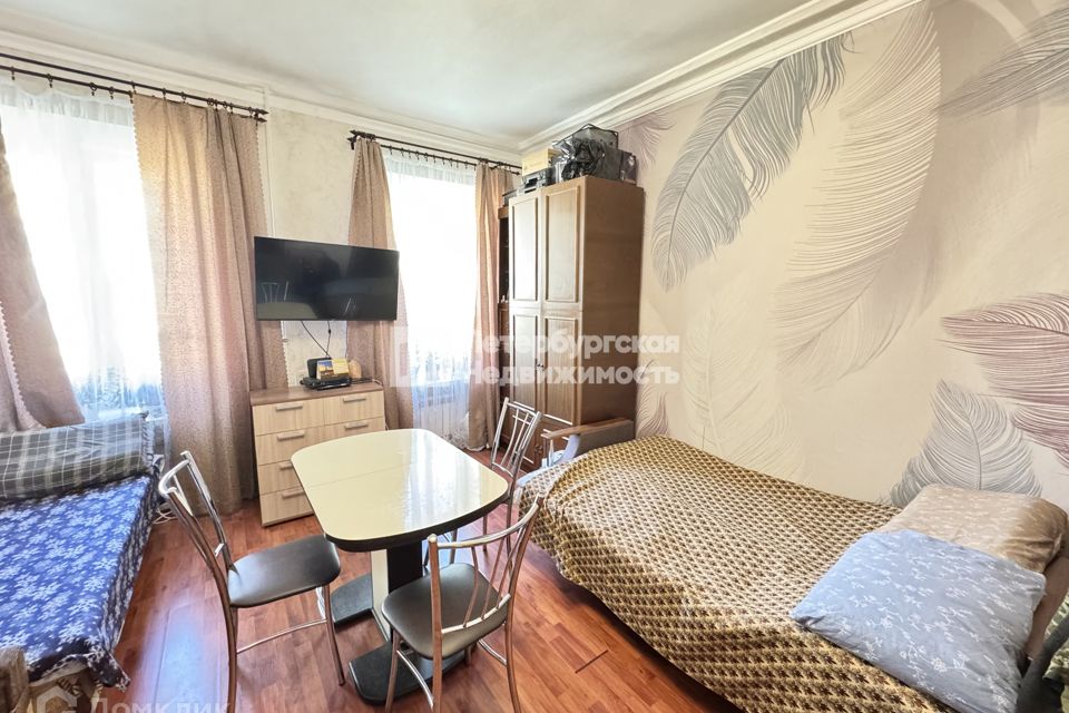 Продаётся комната в 4-комн. квартире, 18.6 м²