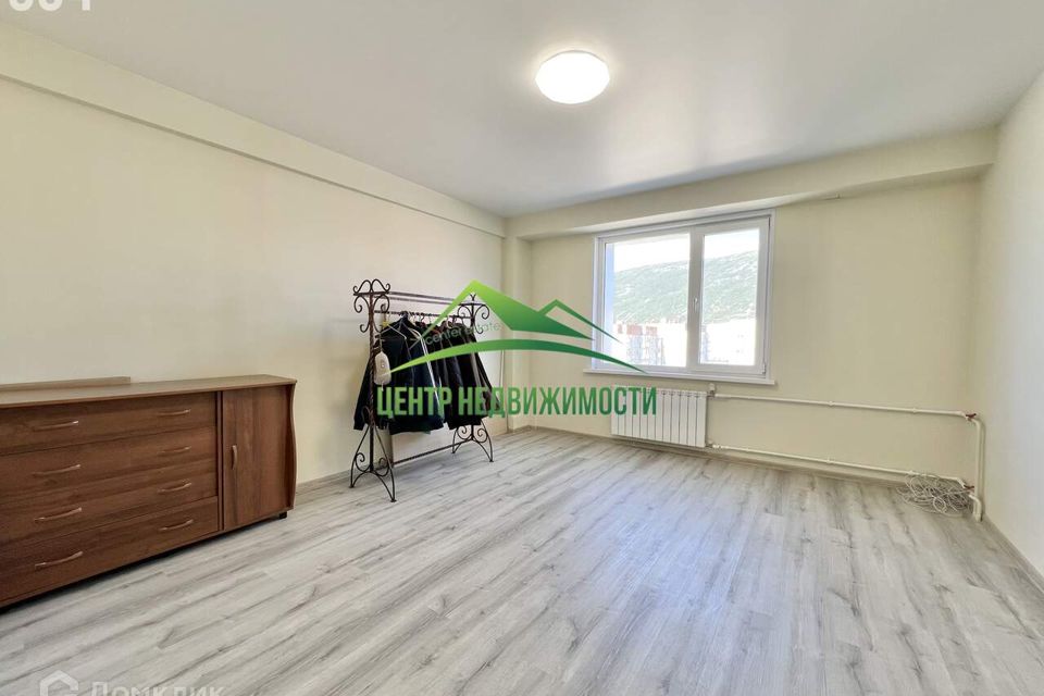 Продаётся 3-комнатная квартира, 72.3 м²