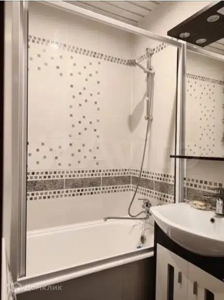 Продаётся 3-комнатная квартира, 70 м²