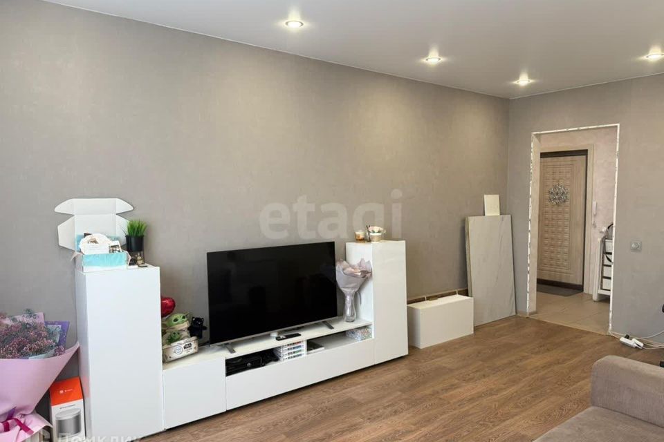 Продаётся 1-комнатная квартира, 41 м²
