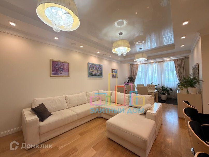 Продаётся 5-комнатная квартира, 140 м²