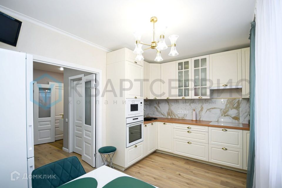 Продаётся 3-комнатная квартира, 92 м²