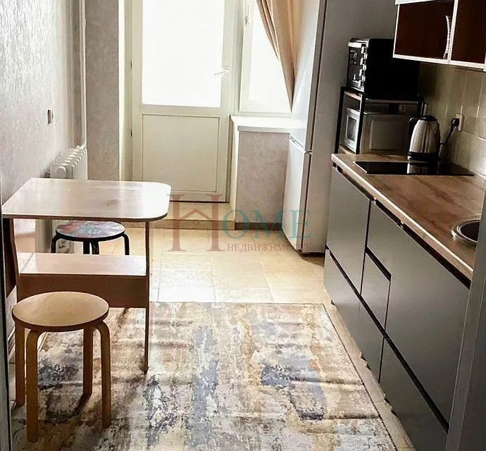 Сдаётся 1-комнатная квартира, 37 м²