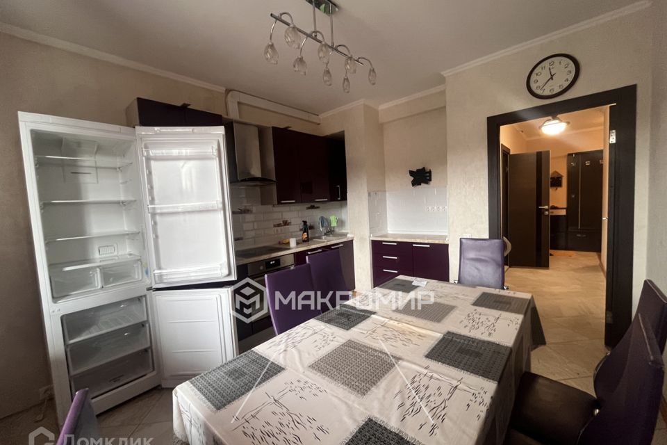 Сдаётся 3-комнатная квартира, 83.9 м²