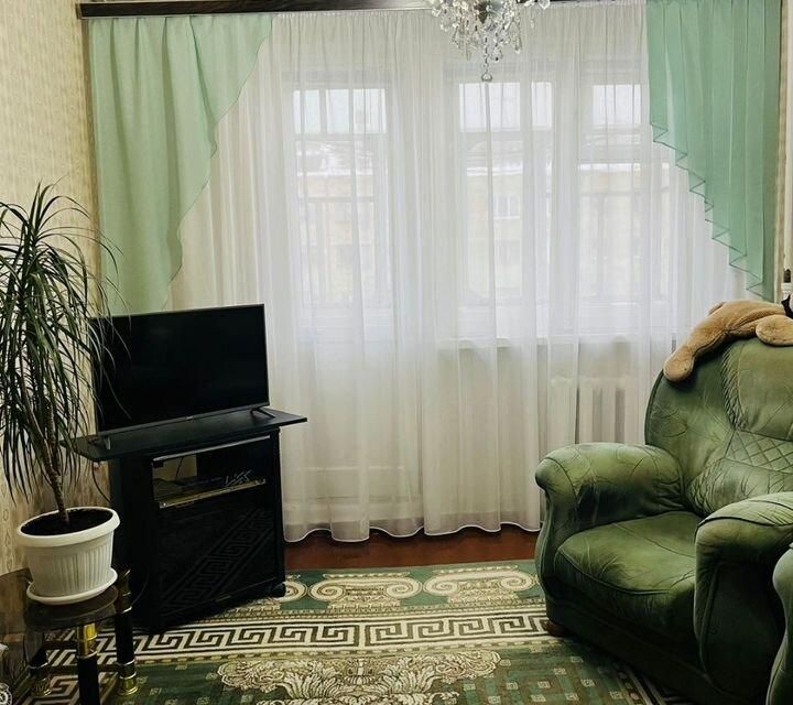 Продаётся 2-комнатная квартира, 43.6 м²