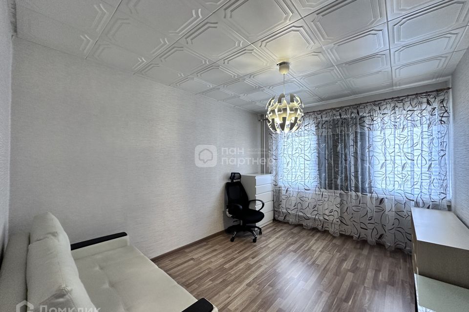 Продаётся 3-комнатная квартира, 60.9 м²