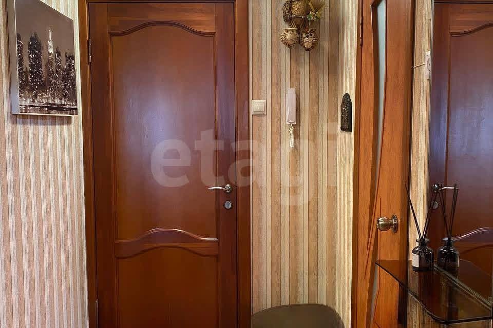 Продаётся 1-комнатная квартира, 33 м²