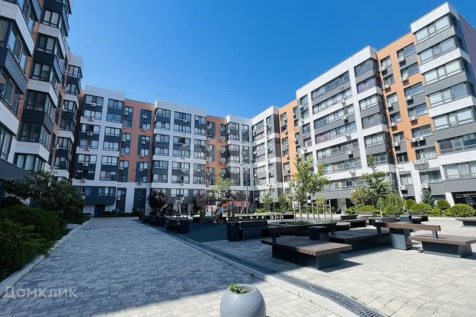 Продаётся 1-комнатная квартира, 37.1 м²
