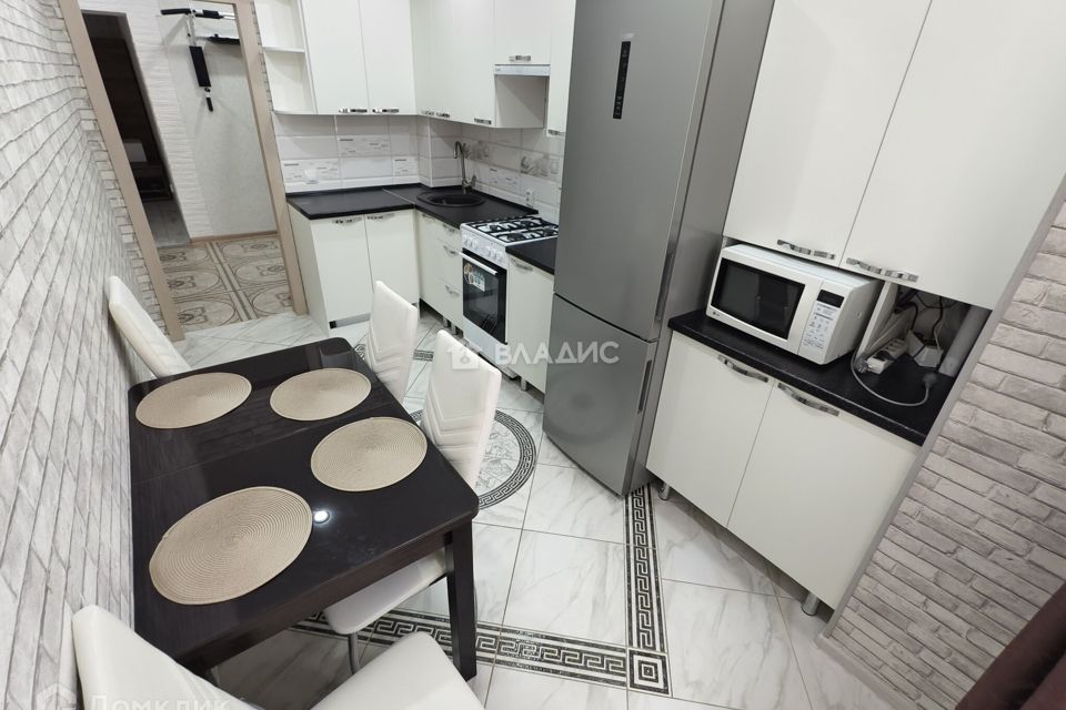 Сдаётся 2-комнатная квартира, 49 м²