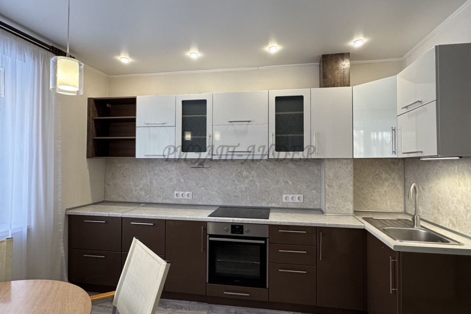 Продаётся 3-комнатная квартира, 65 м²