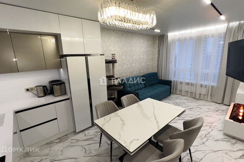Продаётся 3-комнатная квартира, 92.4 м²