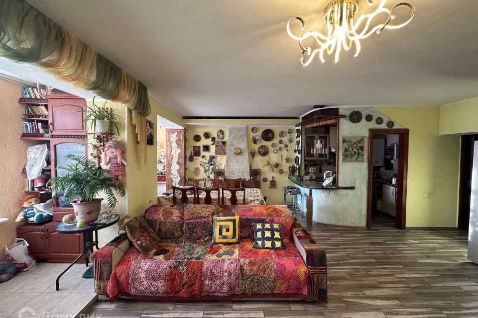 Продаётся 3-комнатная квартира, 85.2 м²