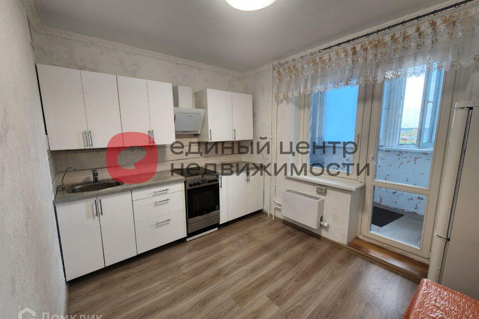 Продаётся 1-комнатная квартира, 41 м²