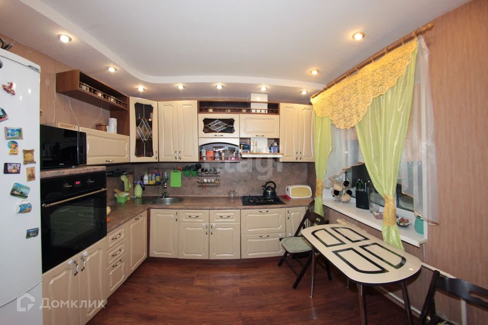 Продаётся 2-комнатная квартира, 57.8 м²