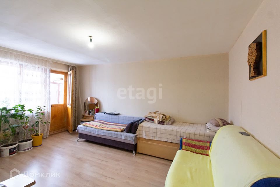 Продаётся 2-комнатная квартира, 43.2 м²
