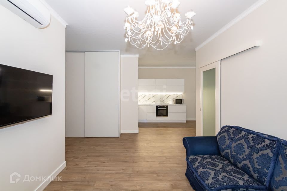 Продаётся 2-комнатная квартира, 60.3 м²
