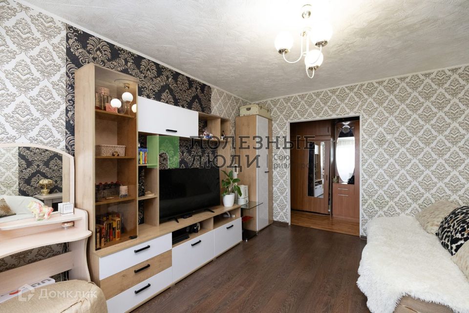 Продаётся 2-комнатная квартира, 49.6 м²