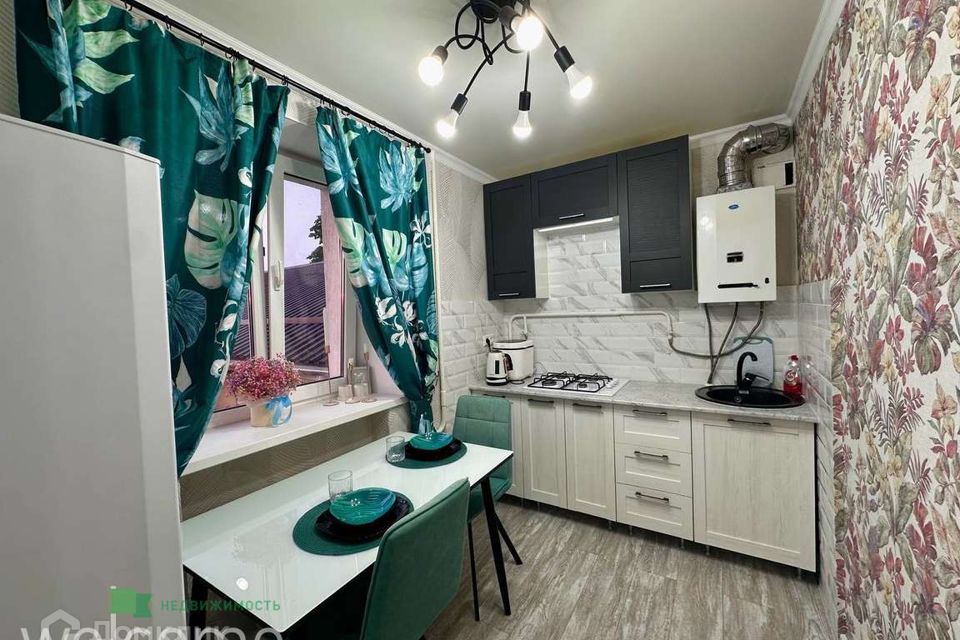 Продаётся 1-комнатная квартира, 37.3 м²