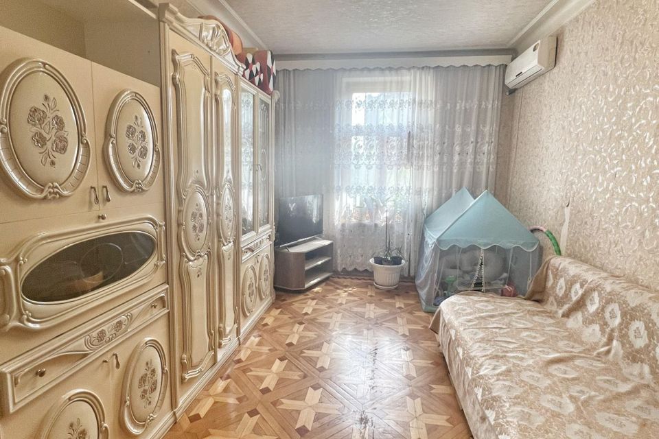 Продаётся 2-комнатная квартира, 60.6 м²